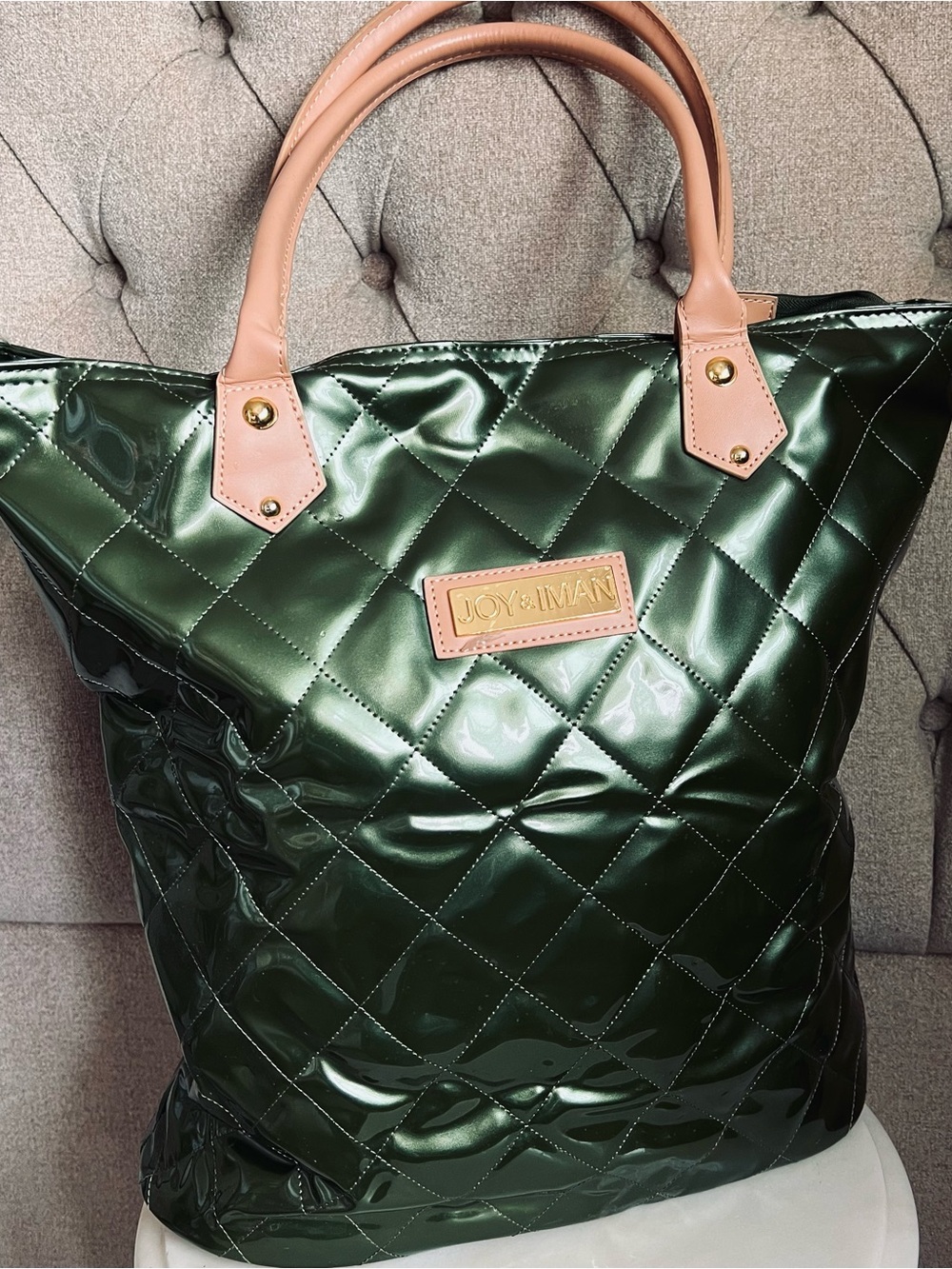Iman & Joy green oversized quilted purse